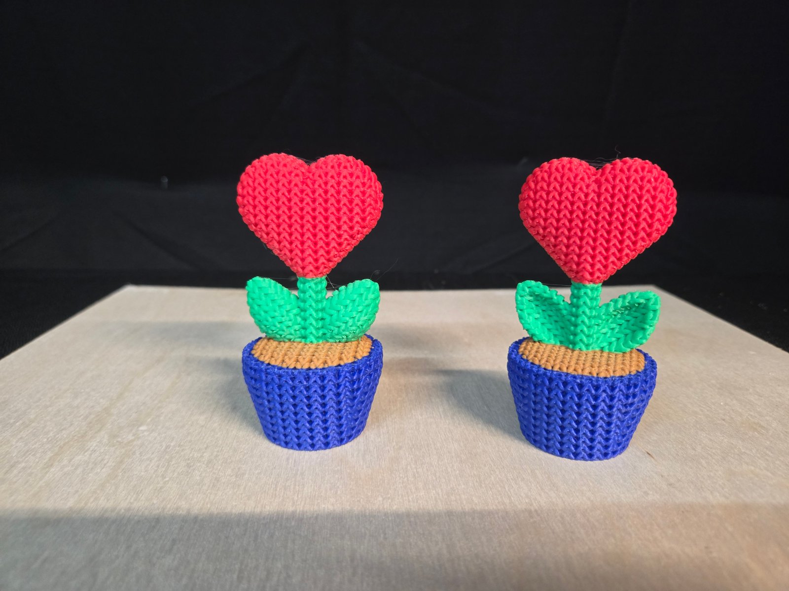 Knitted Heart Flower Pots